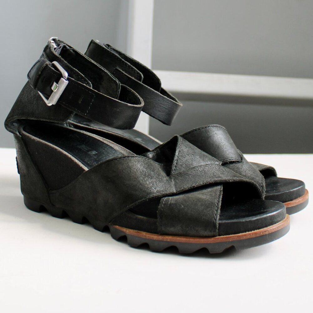 Sorel Women's Black Leather Joanie II Wedges Sandals Heels Size 9.5